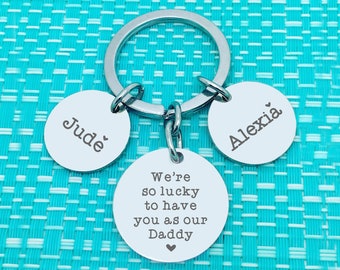 PERSONALISED FATHERS DAY GIFT DADWOODEN KEYRING DADDY DAD BIRTHDAY GIFT GRANDPA