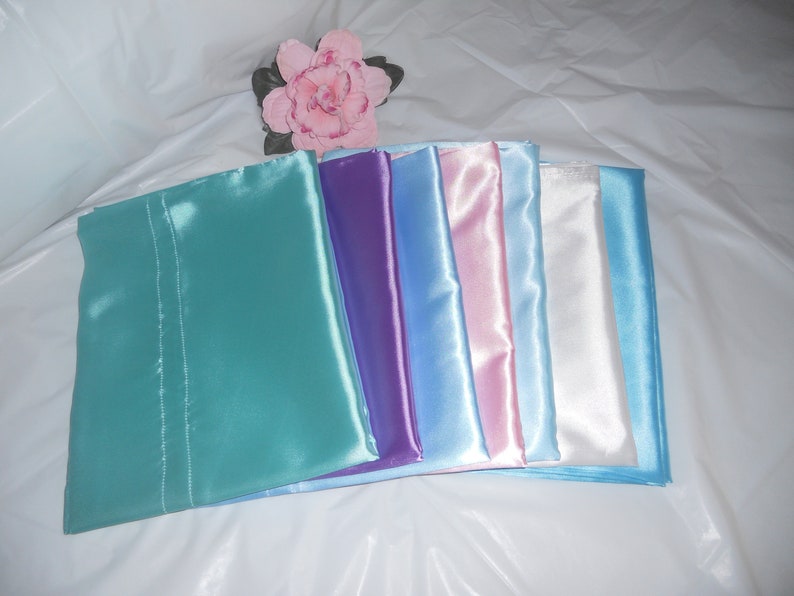 Standard Size Satin Pillowcase 21x32 image 1