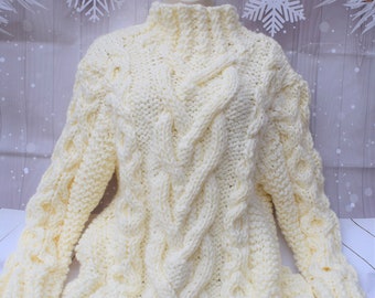 ladies cable knit sweater pattern,valentines day pullover pattern,cable heart sweater pattern,hand knit cable sweater pattern