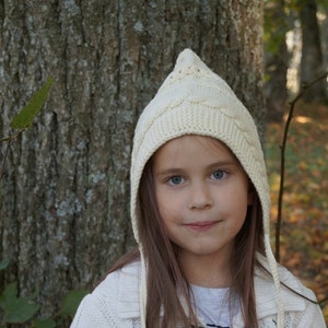 Knitted pixie bonnet.Baby/toddler/child/teens/adult pixie hat.Elf hat.White pixie Bonnet.Merino wool hat.Hand knitted pixie hat.