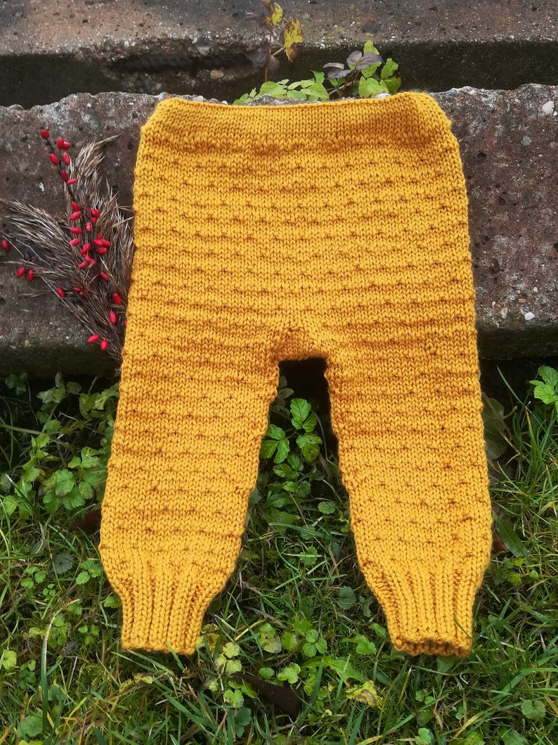 Hand knitted pants 40 colors high waisted 0-6 years baby boys girls soakers Spring Fall Winter merino wool Waldorf shower gift photo prop