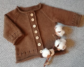 Baby knitted sweater.Newborn cardigan.Knitted baby shower.Hand knit merino sweater.Knitted boys/girls cardigan.Merino wool jacket.