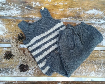 Handgebreide baby-outfit: alpaca merinovest en legging