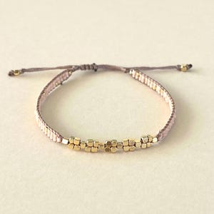 Bracelet beaded Gold beaded bracelet adjustable beaded bracelet Seed bead bracelet for her Stacking beaded bracelet Gold bracelet for women