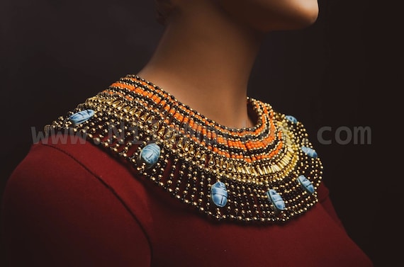 Gold egyptian collar best sale necklace