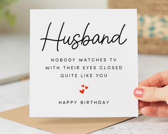 Tarjeta de cumpleaños divertida para marido: viendo la tele con los ojos cerrados - Tarjeta romántica