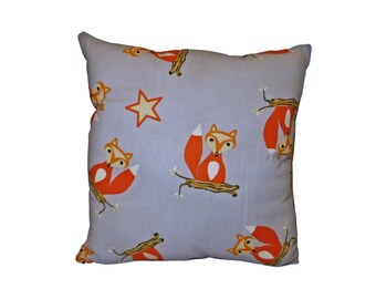 Small pillow, 25 cm x 25 cm, foxes, stars