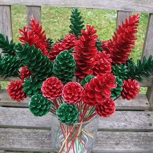 Glitter Dusted Pine Cone Flowers - Therm O Web