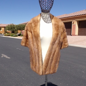 S (6-8) real beige MINK FUR stole stoll cape shawl wrap, autumn haze, whiskey mink fur, vintage fur, Mother Bride Groom, Wedding fur (#2241)