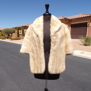 M-L (10-12) real blonde MINK FUR stole stoll cape shawl wrap, ivory/tan mink fur, vintage fur, Mother Bride Groom, Wedding fur (#2662)