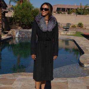 S (4-6) real SILVER FOX fur collar, full-length gray wool blend belted coat by Michael Kors, traditional, classically elegant, E-U-C (#3534)