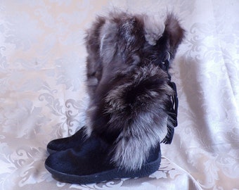 Wm (US 9) TECNICA real fur boots, apres ski boots, goat fur uppers with silver fox fur trim on the shaft, vintage fur boots (#1456)