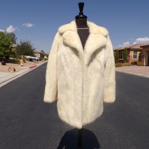 M (10) real MINK FUR evening jacket, ivory mink, bracelet length sleeves, petite friendly, bridal fur, elegant classic, EUC (#2608)