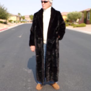 Mens (M-L) MINK maxi coat, black unisex ankle-length (pieced) FEMALE ranch mink, buttery soft, unisex, gorgeous, EUC (#3531-2)