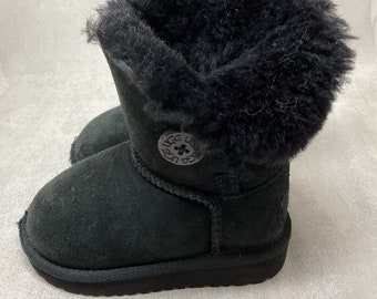 Toddler size 7T/EU 23, UGG Bailey Button II boots, gently used, black, soft sides, velcro closures, clean (#2043-2)