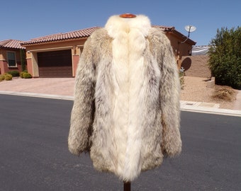 S (6-8) COYOTE & ARCTIC FOX fur stroller coat jacket hip-length, ivory/beige/brown, gorgeous jacket, top quality, soft luxurious fur (#1371)