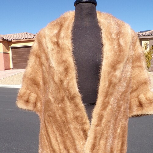 XL (14-16) real MINK FUR stole shops stoll shawl wrap, beige/light brown mink, bridal fur, wedding fur, Mother of the Bride, classic stole (#338)