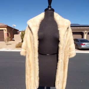S-M (6-8) real blonde MINK FUR stole stoll stowe cape shawl wrap, ivory/tan mink fur, vintage fur, Mother Bride Groom, Wedding fur (#307)