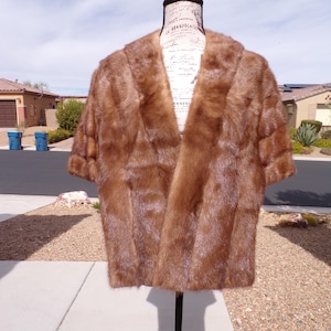 M (8-10) real MINK FUR stole shawl wrap, beige/light brown mink, bridal fur, wedding fur, Mother of the Bride, classic stole (#550)