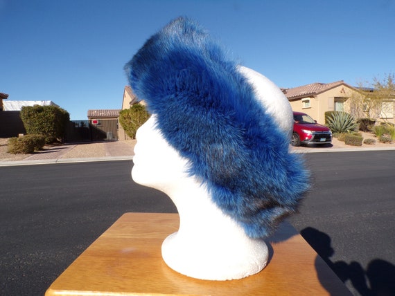 23" real ARCTIC FOX fur headband, dyed bright blu… - image 1