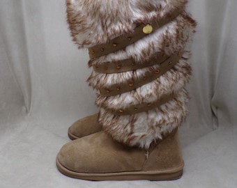 Wm (10M) FAUX Fur, FAKE Fur Boots W Faux Suede Uppers, Beige