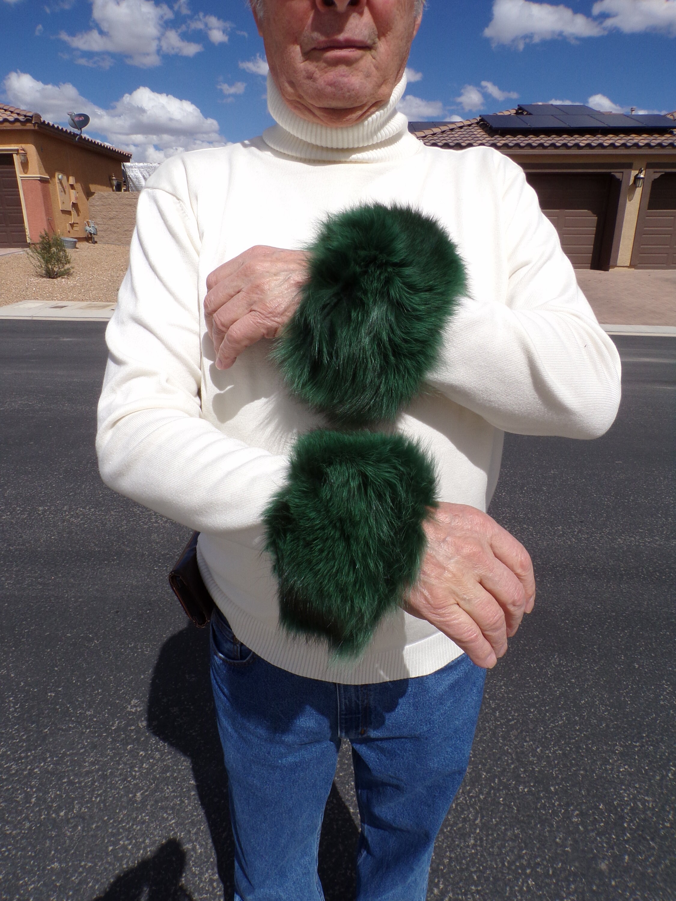 Set of 2, Real FOX Fur Cuffs, Dyed Emerald Green, Velcro Closures
