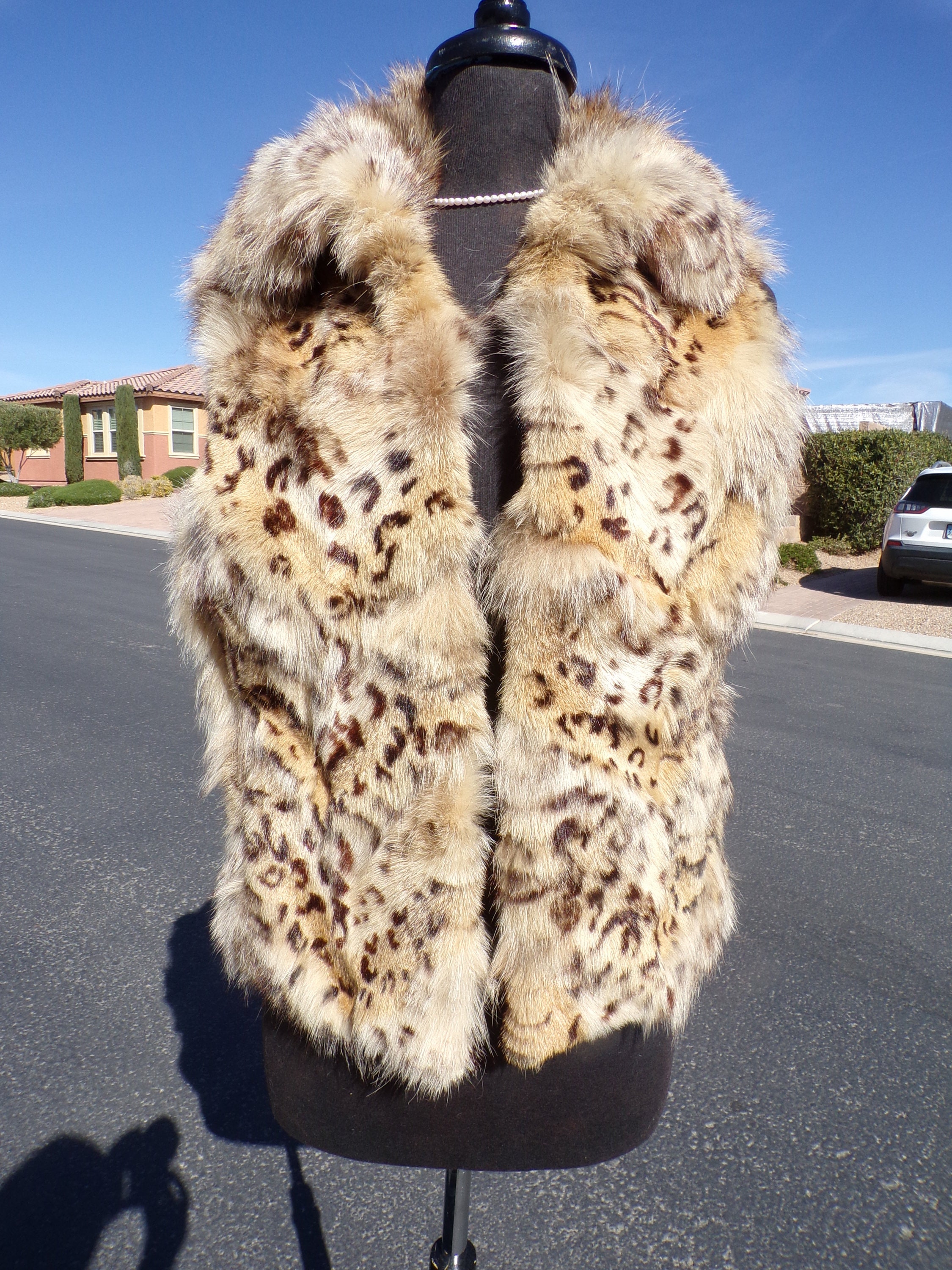 S M 6 8 Real FOX PAW Fur Vest Pretty Coloring and High Quality Silk Lining by Alberto Makali Flattering Varied Textures spots 2217 Etsy