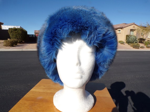 23" real ARCTIC FOX fur headband, dyed bright blu… - image 5