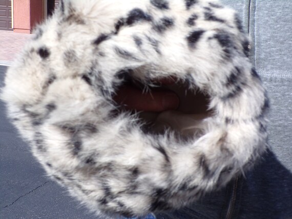 ADULT (XL) RABBIT fur muff, dyed w spots, from Lo… - image 4