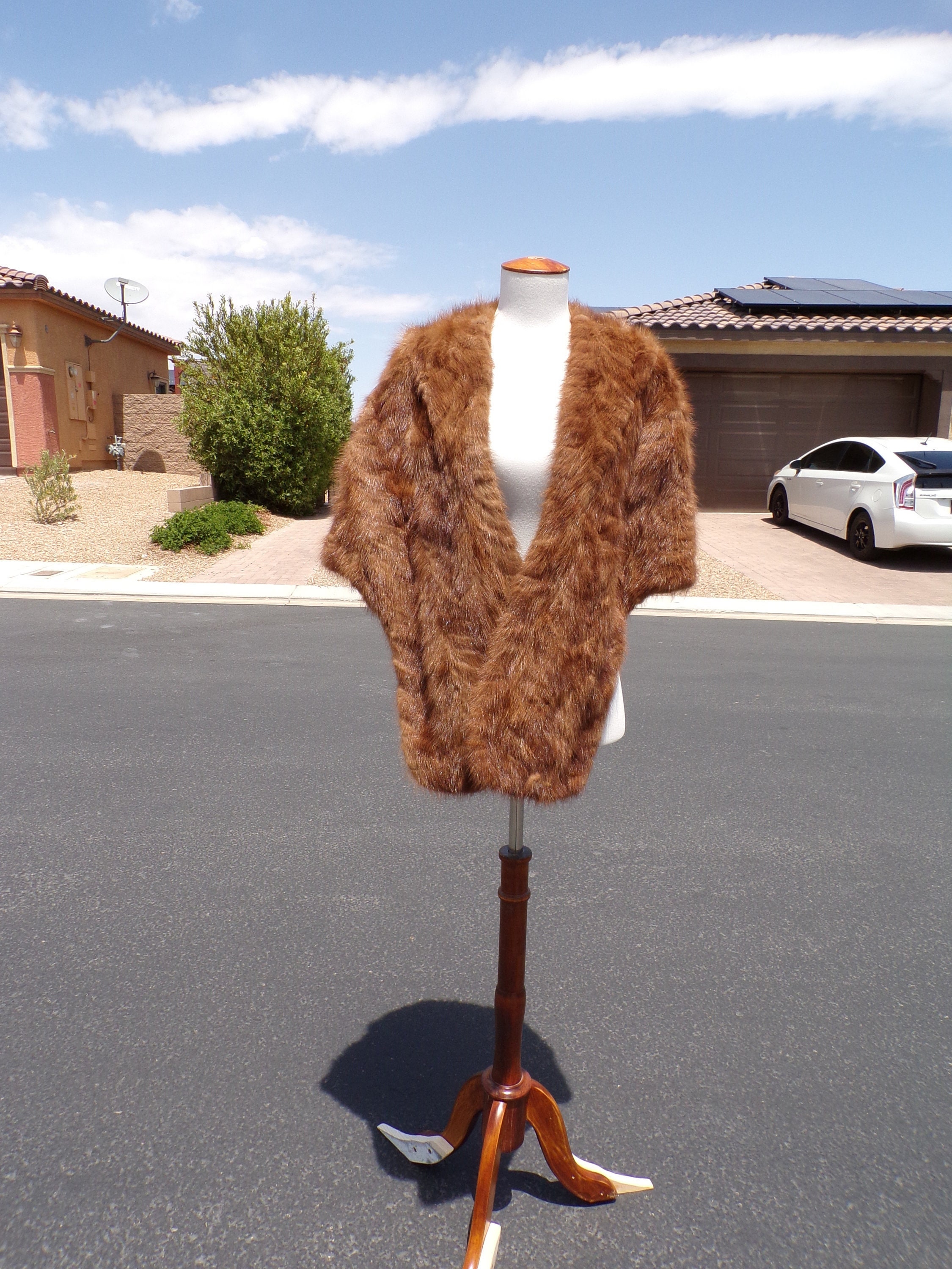 BarbTheFurLady M-L (10-12) Real Pieced Mink Fur Stole