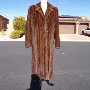 L-P (12P) real BROWN MINK fur coat, by Michael Forrest, full-length  brown, classic modern cut coat! brown ranch mink (#2507)