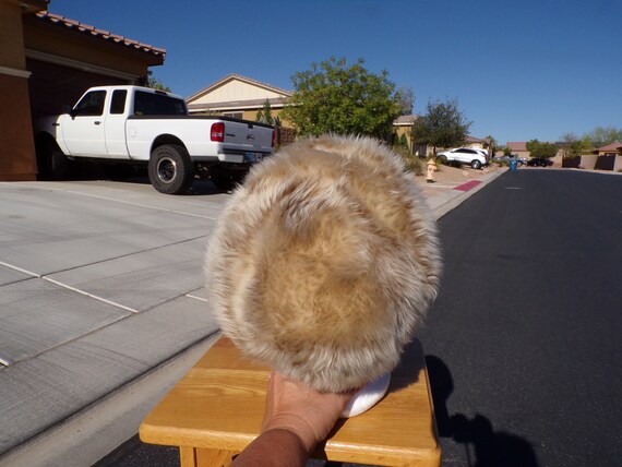 22" real beige Tuscan LAMBSKIN FUR wool hat, unis… - image 5