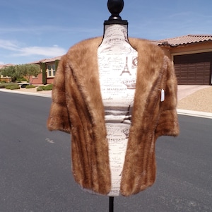 M-L (10-12) real MINK FUR stole stoll shawl wrap, light brown/beige mink, bridal fur, wedding fur, Mother of the Bride, classic stole (#357)
