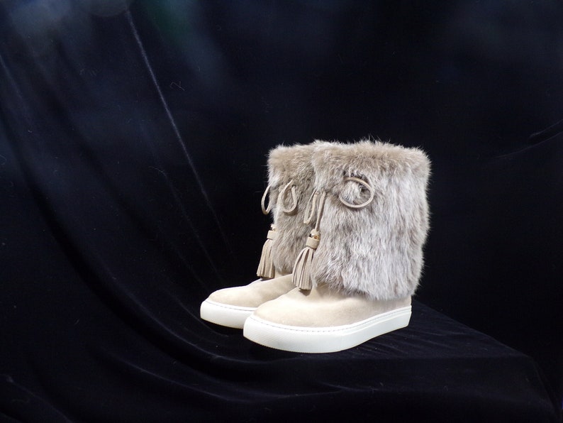 Wm 10 TORY BURCH real fur boots, Angelica, beige, winter boots, real rabbit fur trim on the shaft, vintage real fur boots 1440 image 1