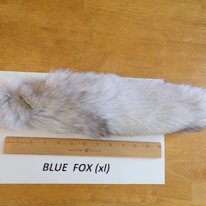 X-L blue FOX TAIL keychain purse charm, pale gray fox fur tail keychain, fox tail, fox tale, fur fir keychain, X-L 16-18&quot; long, fox fur
