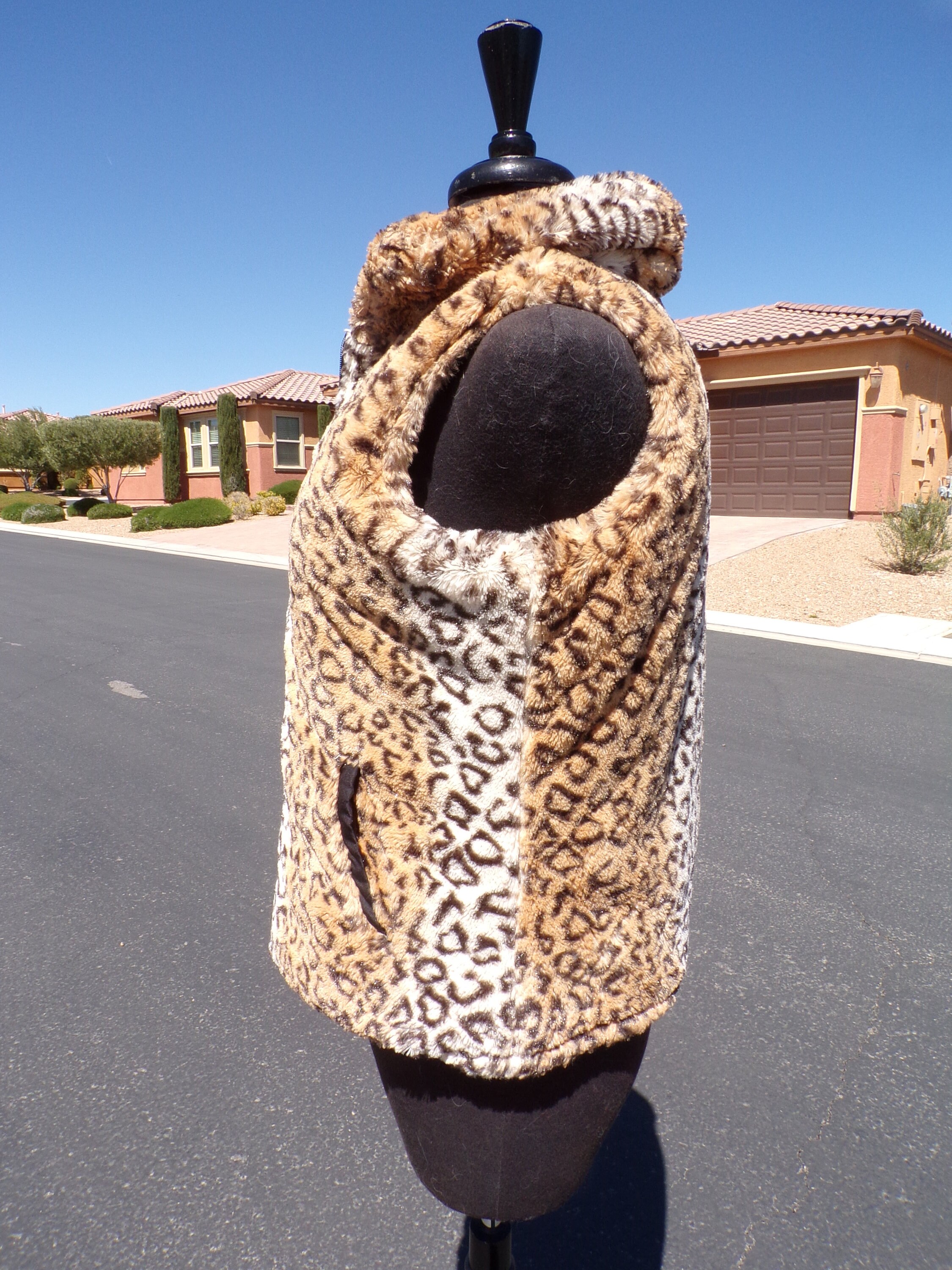 USオリジナル】Fake Fur Leopard Zip Up Vest（M） - トップス