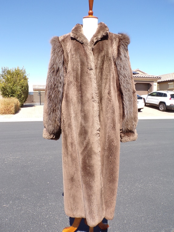 M (10) real SHEARED BEAVER & FOX fur coat, full-l… - image 2