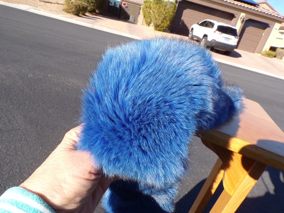 23" real ARCTIC FOX fur headband, dyed bright blu… - image 7