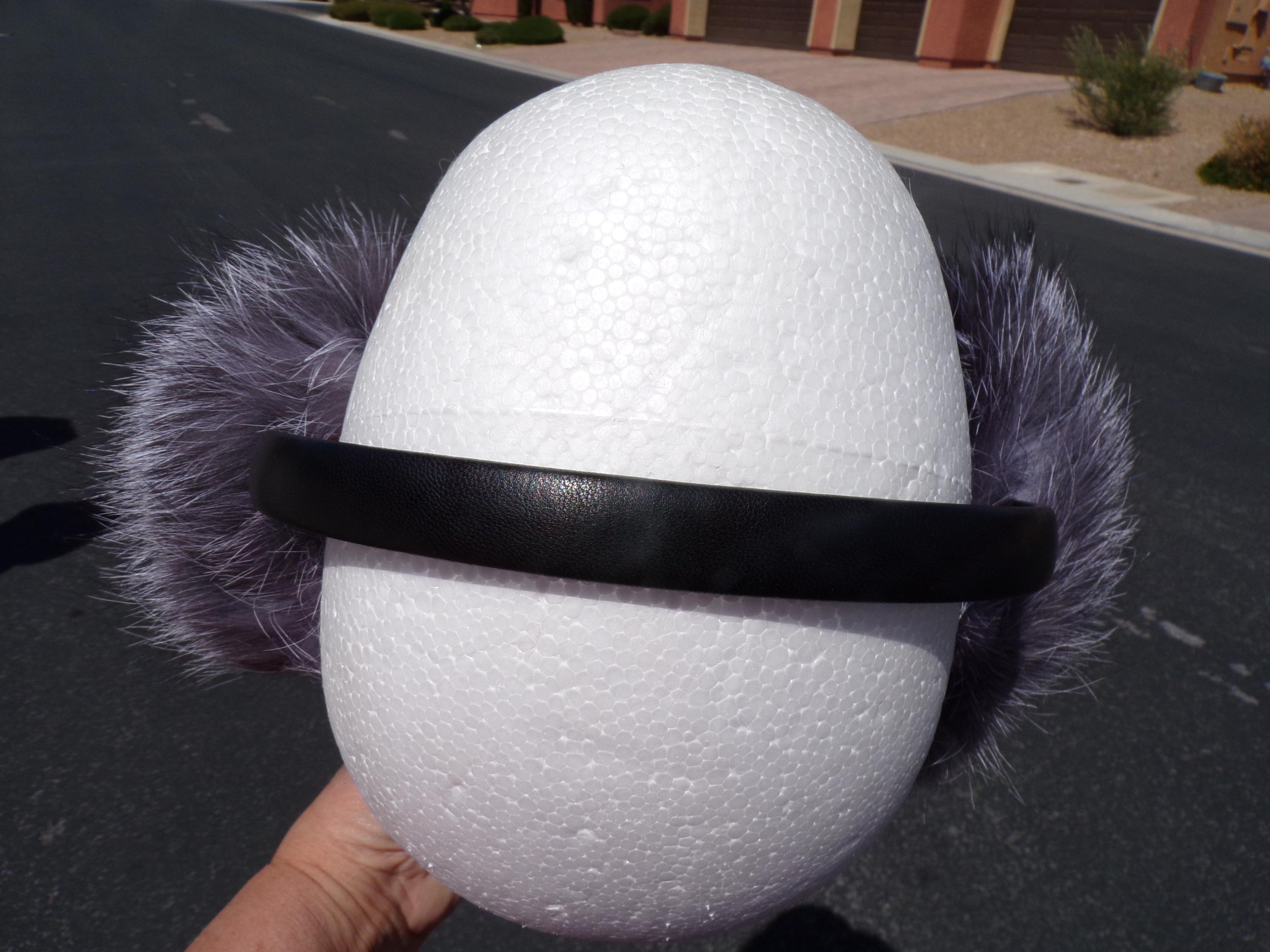 NWOT X-L Real GRAY FOX Fur Earmuffs, Unisex Fox Fur Earmuffs