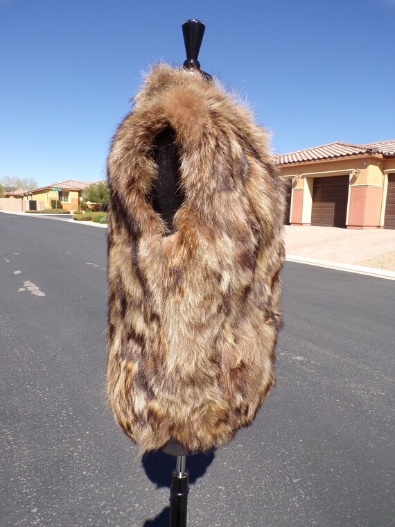 S (8) real RACCOON fur vest, pieced Silver Tip Ra… - image 7