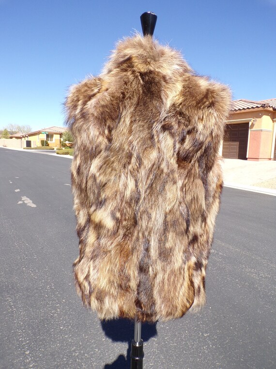 S (8) real RACCOON fur vest, pieced Silver Tip Ra… - image 6