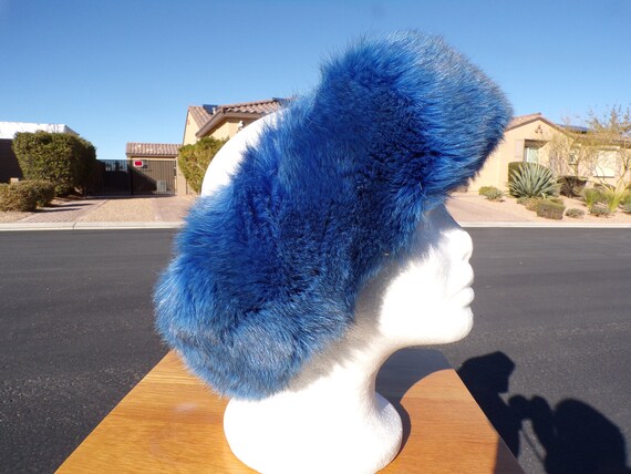 23" real ARCTIC FOX fur headband, dyed bright blu… - image 3