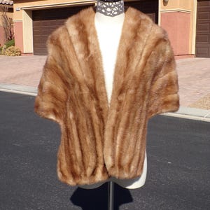 M (8-10) real Autumn Haze MINK FUR stole stoll cape shawl wrap, by Emba, beige mink vintage fur, Mother Bride Groom, Wedding fur, EUC(#3127)