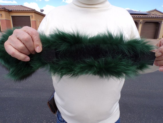 set of 2, real FOX fur cuffs, dyed emerald green,… - image 5