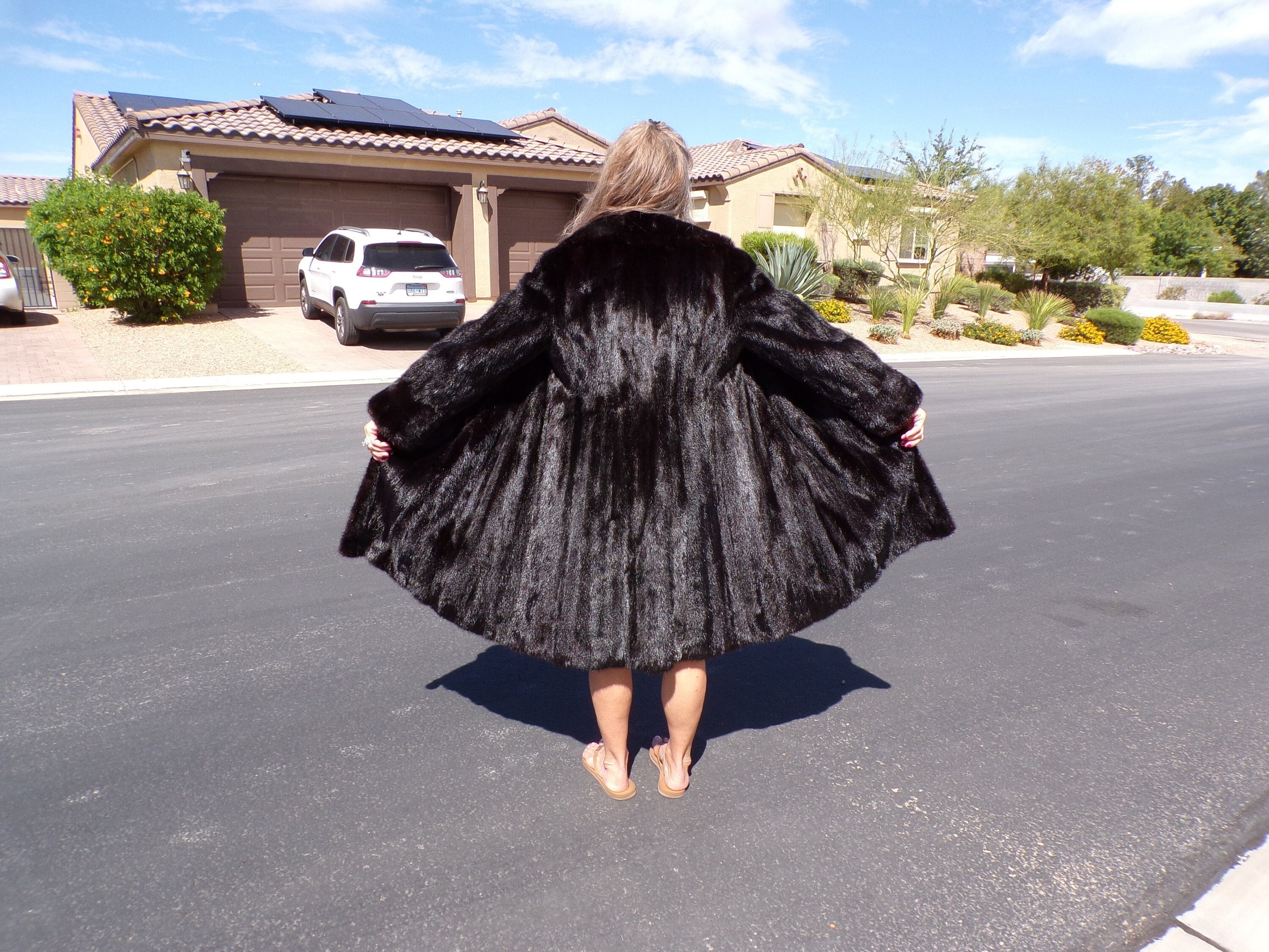 M-P (8P-10P) Real MINK Swing Coat, Full-length Mahogany, Female