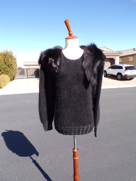 M (8-10) real ANGORA & FOX FUR sweater, black, lig