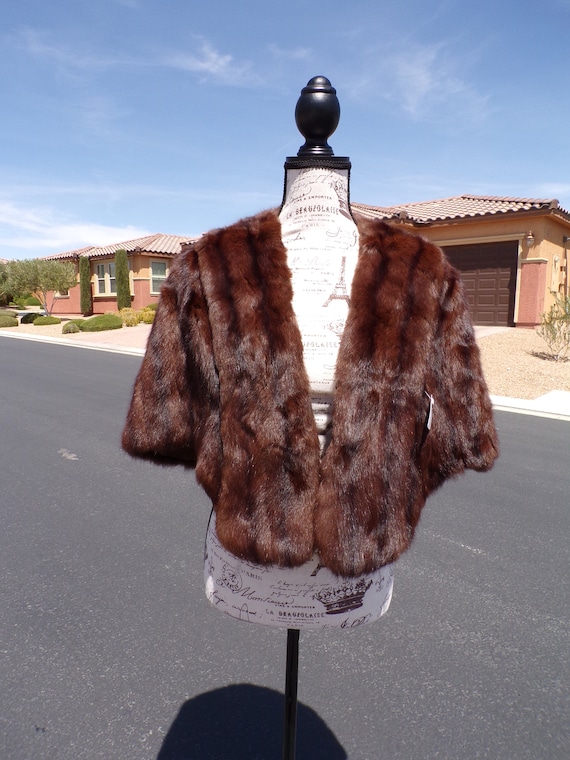 M (8-10) real RUSSIAN SQUIRREL FUR stole shawl wra