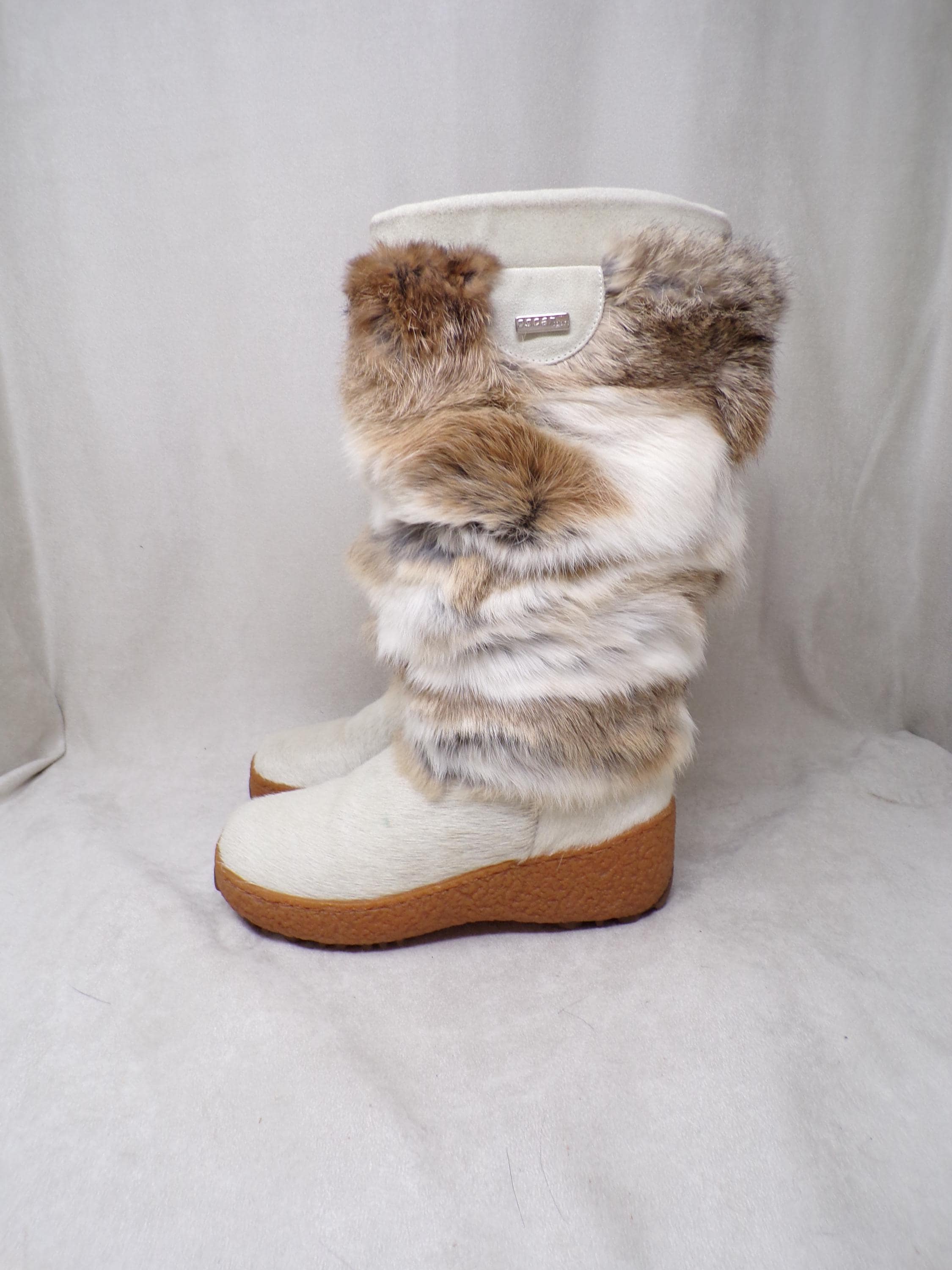 archive beauty:beast bunny boots 24〜25cm Bunny Boots and White Mickey Mouse Boots | Shop Now!