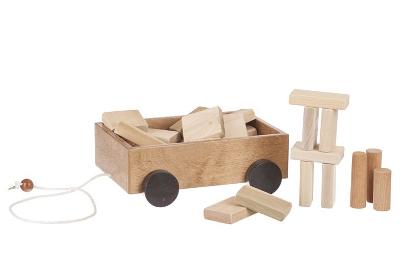 AmishToyBox. com Wooden Toddler Pull Wagon Toy with 24 Wood Building Blocks