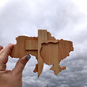 Ukraine No war Friedenstaube Beten für Ukrainisch Hölzernes Kreuz Kühlschrankmagnet Ich stehe mit Ukraine Auferstehungsszene Ostern Dekor Kalvarienberg